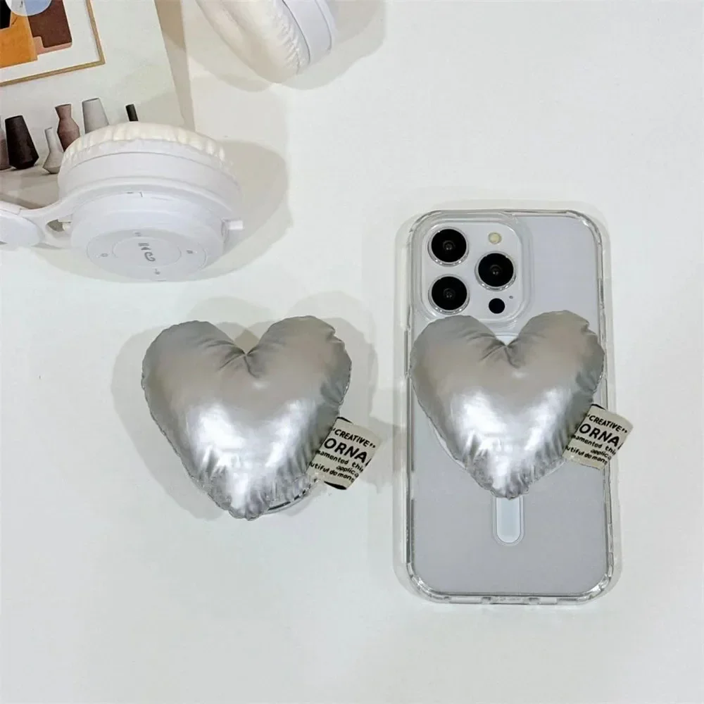 Ins Korea 3D Silver Love Heart For Magsafe Magnetic Phone Stand For Phone Foldable Wireless Charging Case Holder