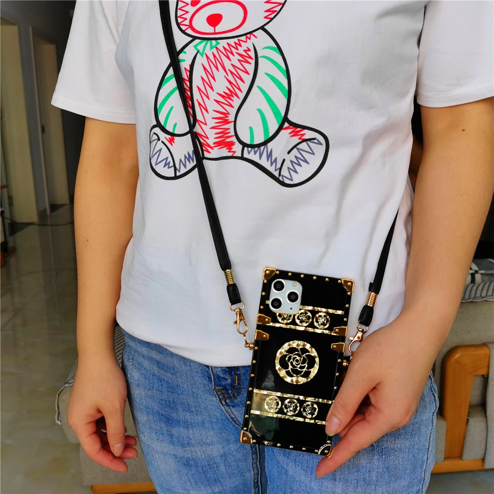

Luxury Glitter Rose Flower Crossbody Lanyard Women Retro Phone Case for Samsung Galaxy A55 A15 A25 A35 A54 A53 A36 A56 A16 A26
