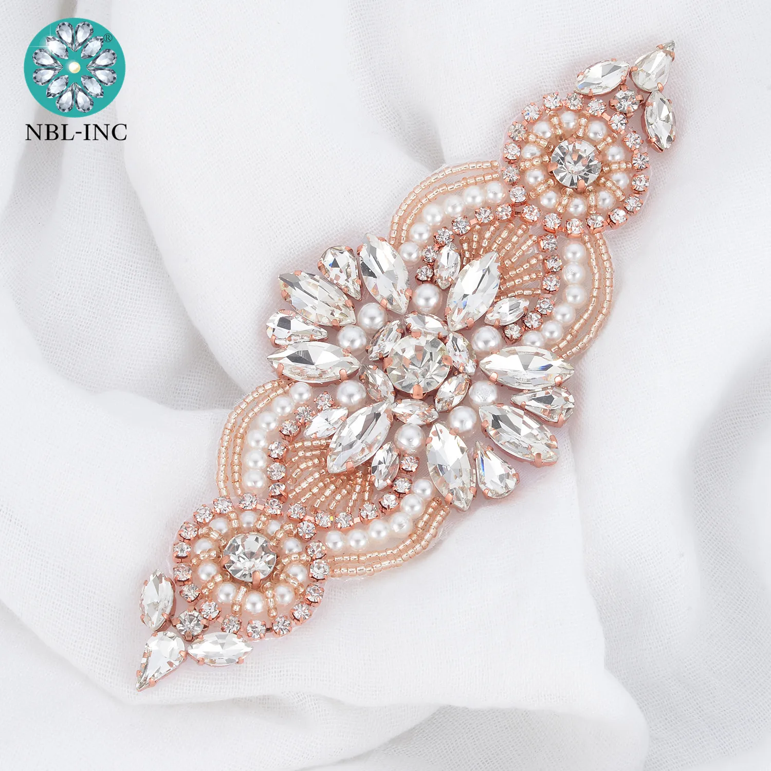 （10pcs) Wholesale silver rhinestone appliques hand sewn iron on sew on for dress WDD0497