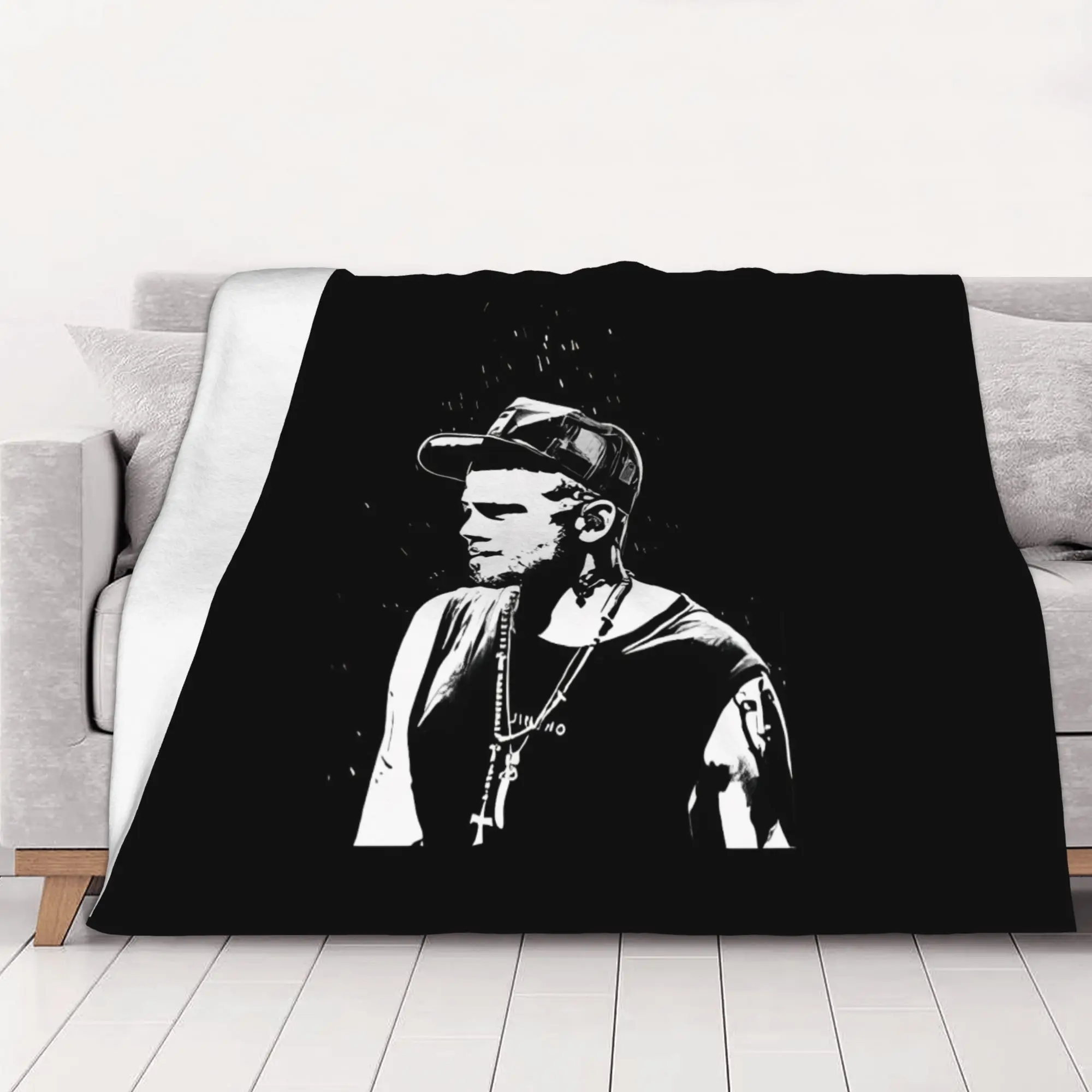 1PC home Cute Room Decor Residente black poster Blanket Throw Blanket Calle 13 Novelty Warm Blanket All Season