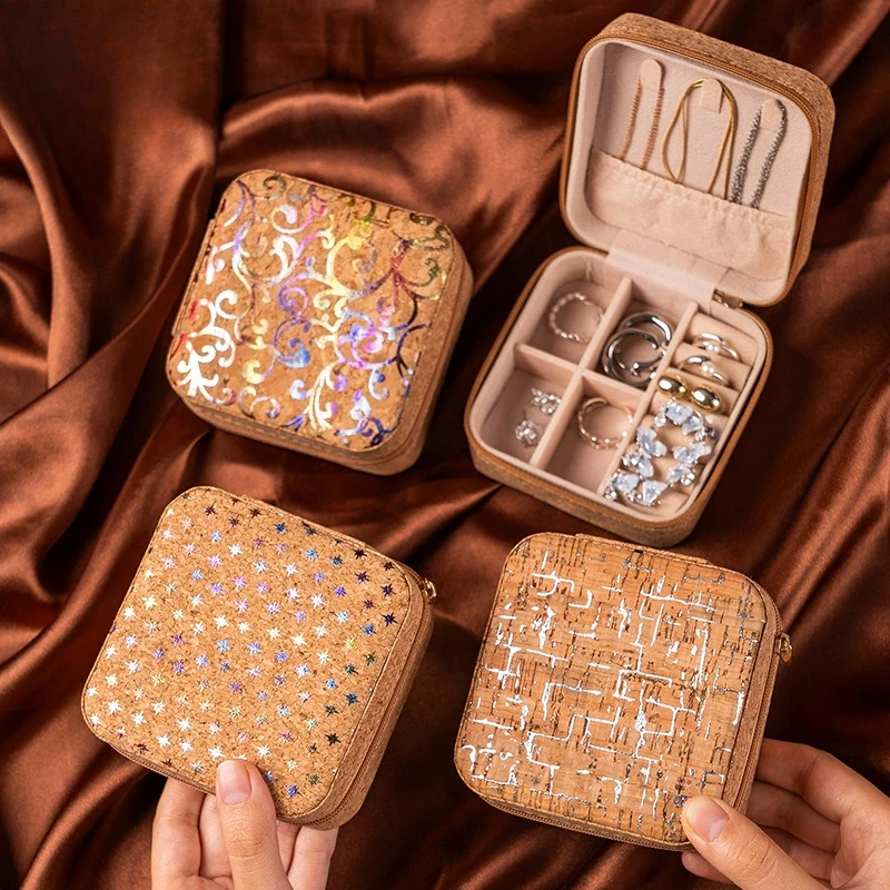 Chinese retro cork jewelry box, portable jewelry storage box, earrings, rings, necklaces, earrings, exquisite storage box