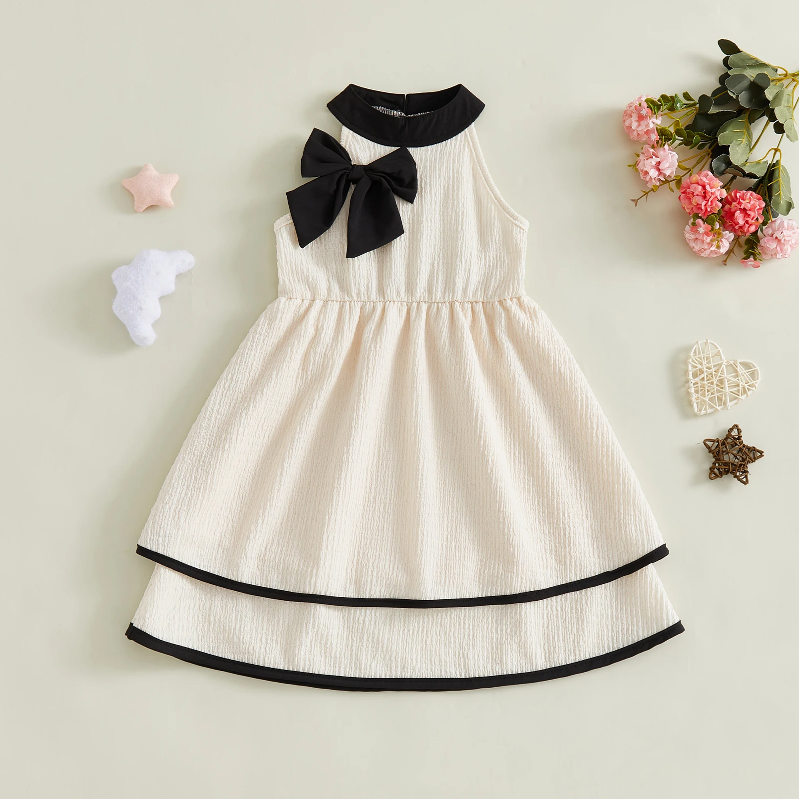 

Детское летнее платье для девочек с цветочным принтом, без рукавов, с круглым вырезом, оборками по низу, бантом и струящимся силуэтом