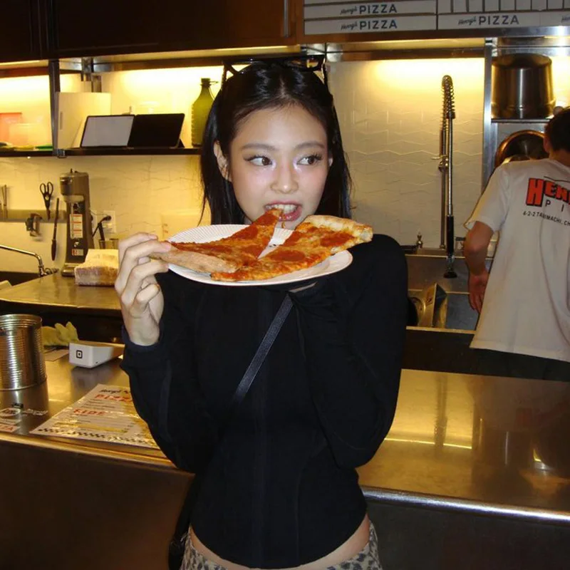 Jennie-cárdigan del mismo estilo para mujer, Top ajustado y adelgazante con cremallera, Color sólido, moda de invierno 2024