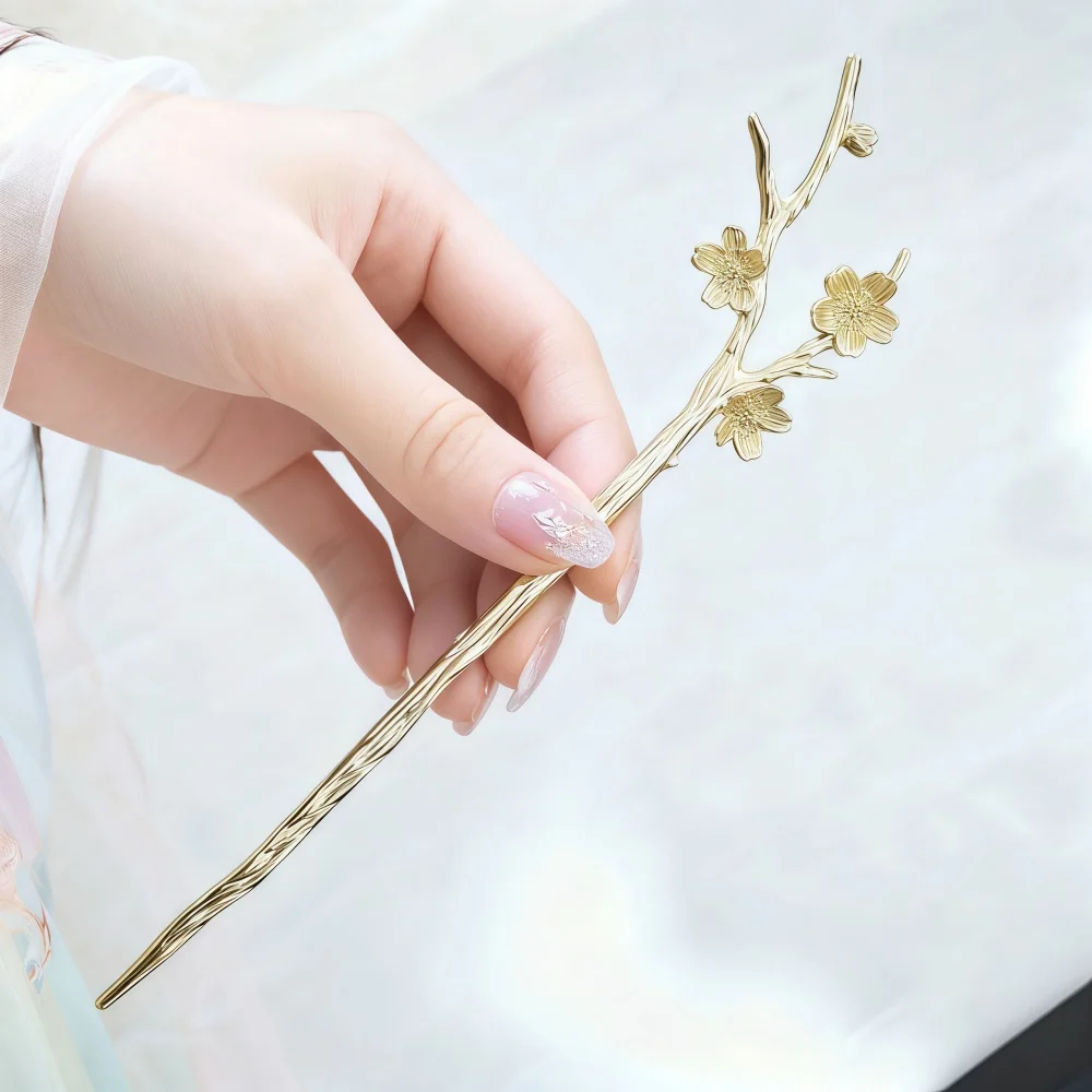 Traditional Metal Flower Hairpin For Women Antique Hair Stick For Girl Hair Clip Costume Chinese Hanfu Hair Accessories Bun Make