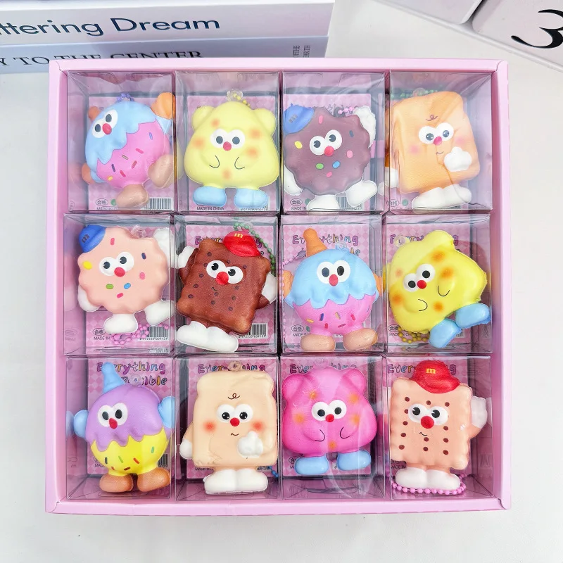 

[1 blind box, random style and colour] Small biscuits, small animals, small paw prints and other online full-payment pinching music, Perfect for fingertip stress relief, venting, relaxing, giving as holiday gifts, toy filming vlog