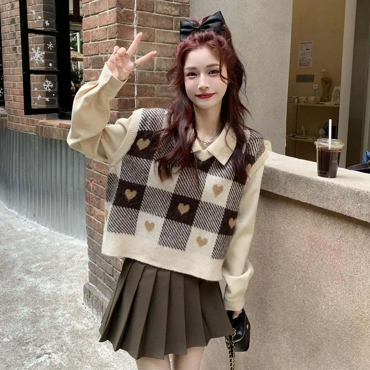 Cute Checkered Sweater Vests Women Sweet V-neck Female Ulzzang Heart-knitted Sleeveless Sweaters Tricot Jumpers Retro Students