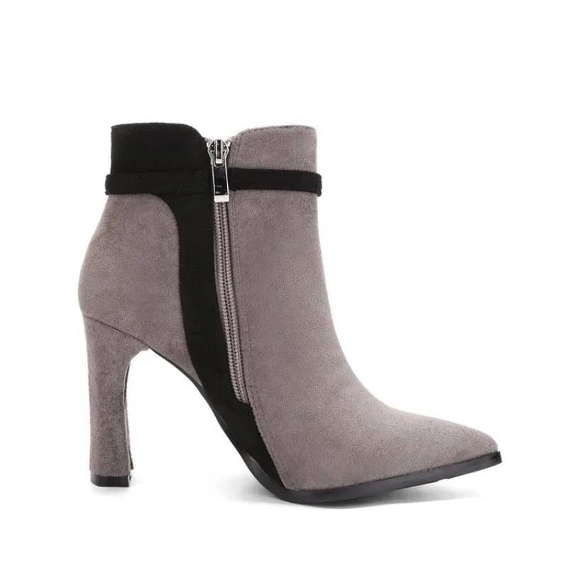 Autumn and Winter New Fashion Pointed Toe High Heels Belt Buckle Block Heel Short Boots