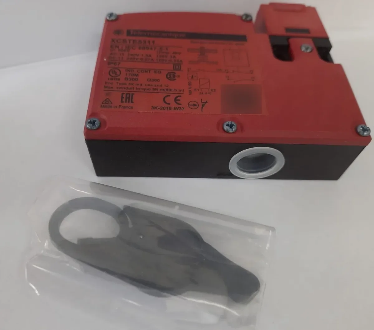 XCSTE5311 - Plastic Safety Switch XCSTE - 1NC+1NO