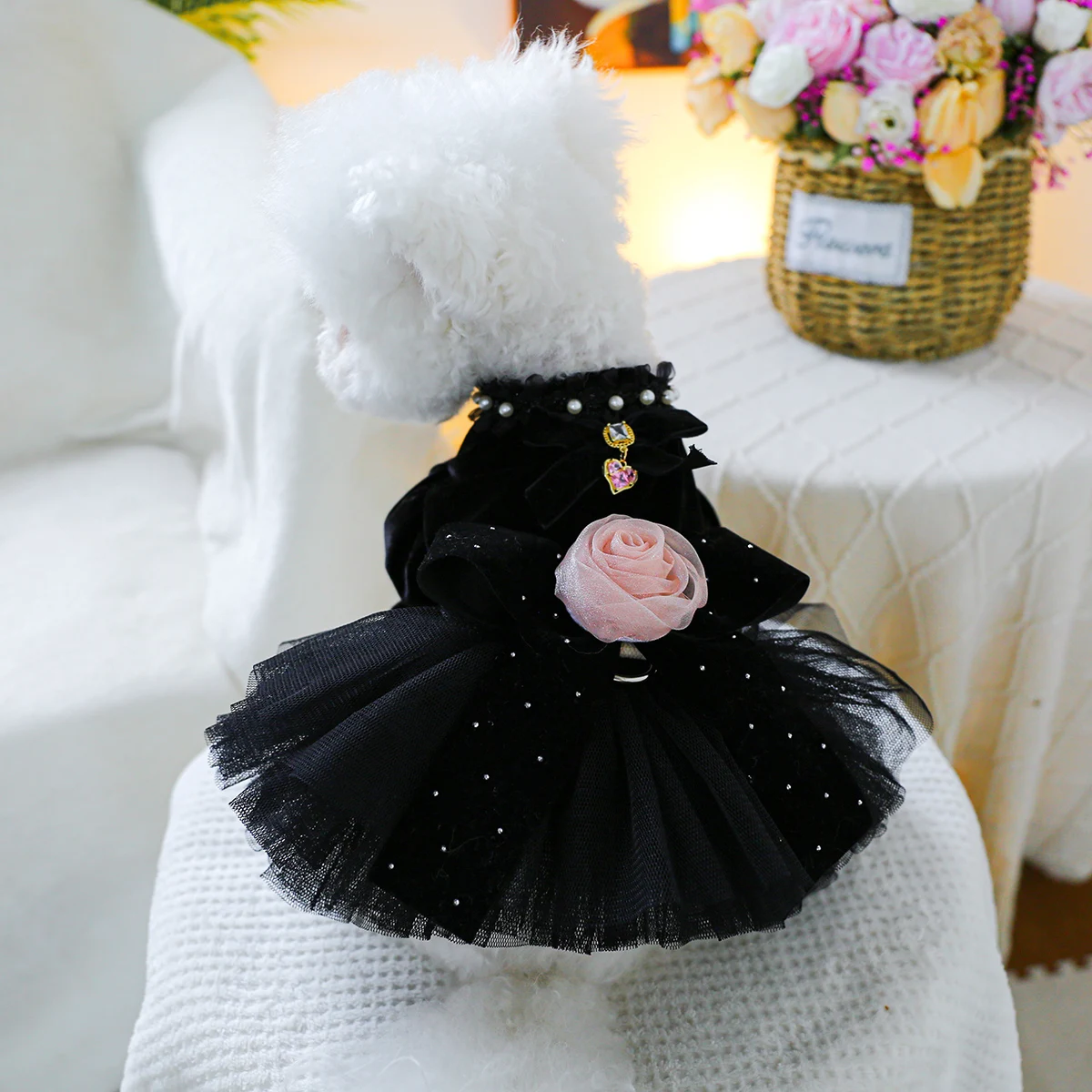 1PC Pet Clothing Dog Cat Spring and Autumn Black Sahara Rose Wedding Dress Suitable for Small and Medium sized Dogs