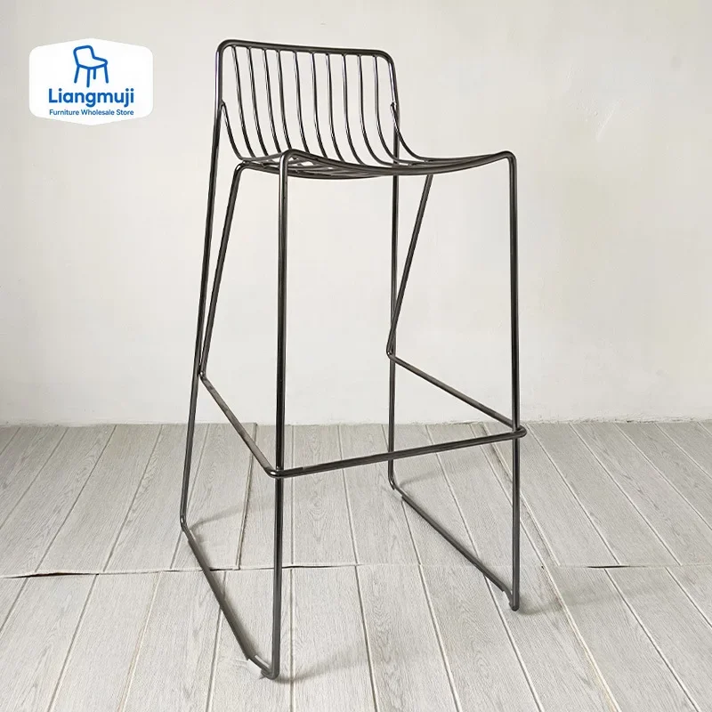 

Библиотека Персонализированные барные стулья Скандинавские роскошные дизайнерские американские барные стулья Легкая роскошная итальянская металлическая банкетная мебель для дома