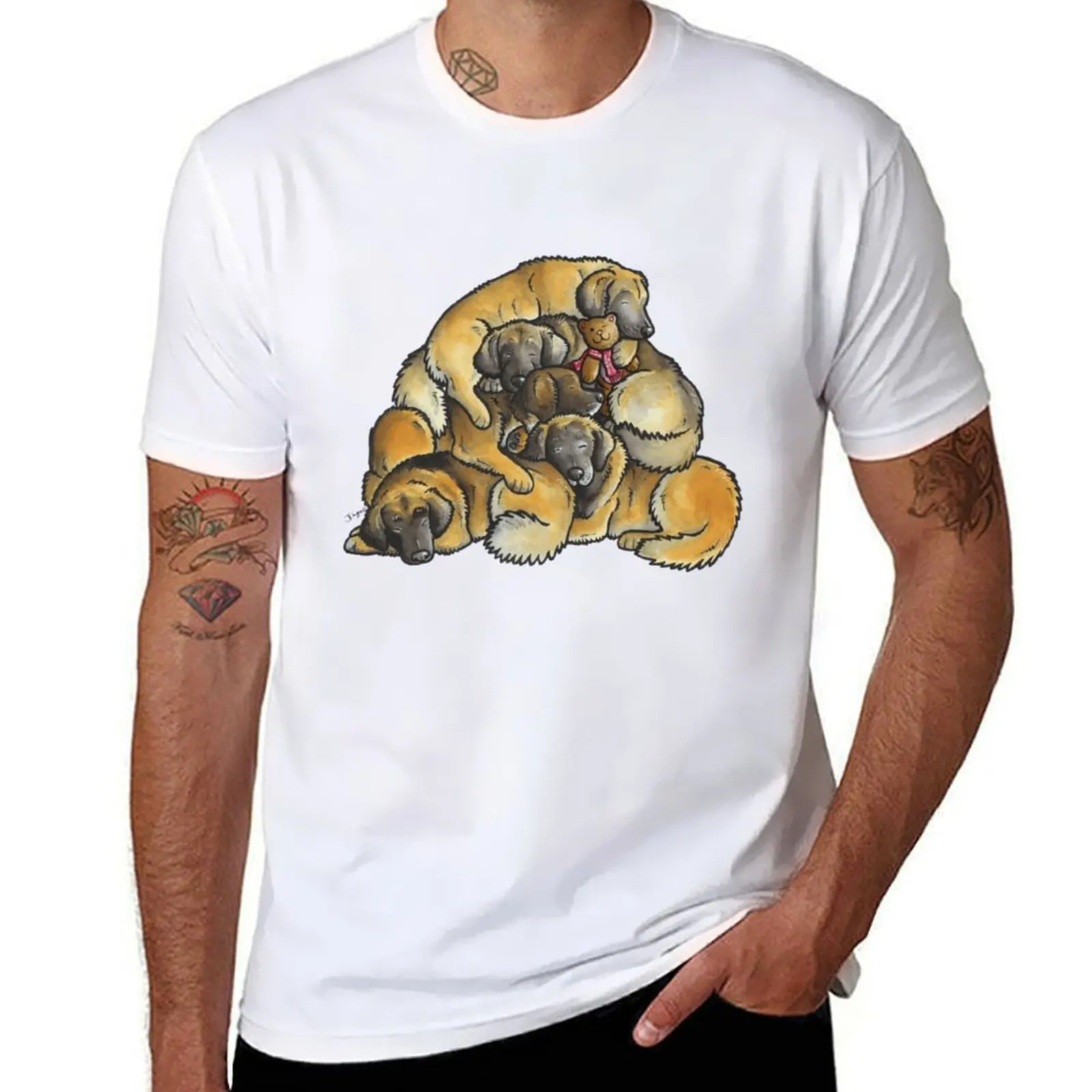

Sleeping pile of Leonberger dogs T-Shirt cotton t shirts man 100% man t shirts graphic T-Shirt