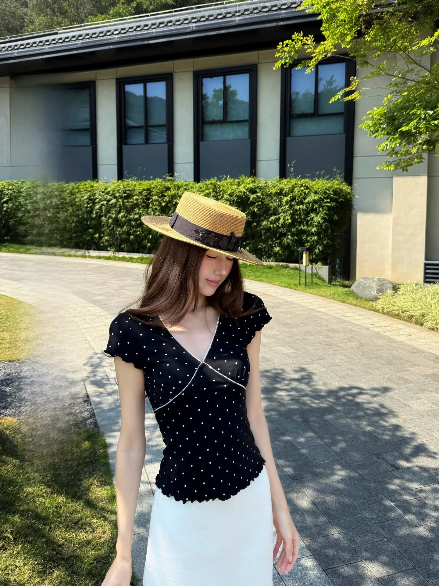 

Black Polka Dot V-Neck T-Shirt Casual Spring Summer Garden Series Women's Fashion Short Sleeve Classic Pattern Citywalk