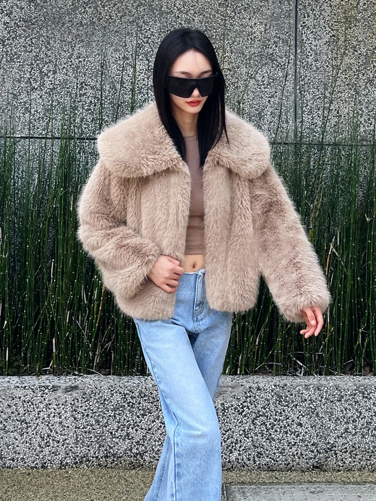 ZADORIN Preppy Style Luxury Warm Faux Fox Fur Coat Women Big Collar Short Fluffy Faux Fur Jacket abbigliamento invernale donna 2024