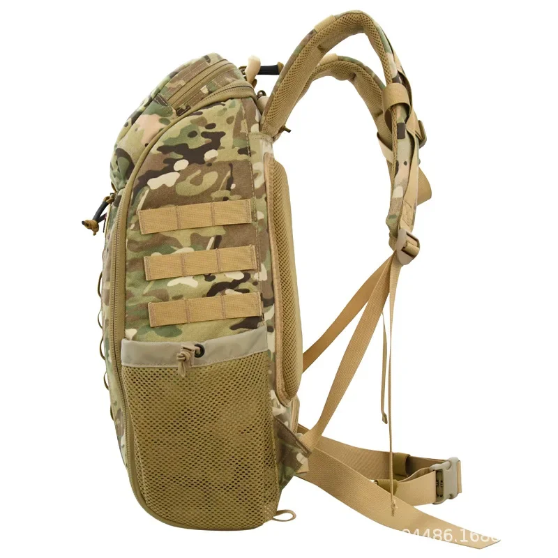 Outdoor tactical medical Kit 1000D nylon mountaineering emergency backpack Multifunctional camouflage backpack