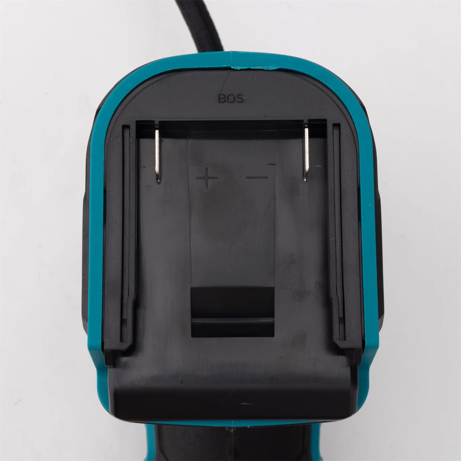 เครื่องเติมลมยางรถยนต์ไร้สายไฟฟ้าสำหรับรถยนต์ รถจักรยานยนต์ และยางอื่นๆ จอแสดงผลดิจิตอลสำหรับแบตเตอรี่ลิเธียม BOSCH 18V