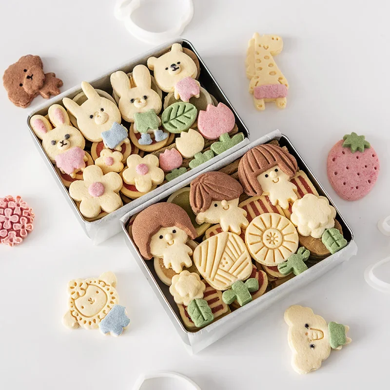 Cartoon Animals Fruits Flowers Love Shaped Cookies Cutter 3D Pressing Cookie Embosser Baking Tools Fondant Icing Biscuit Moulds