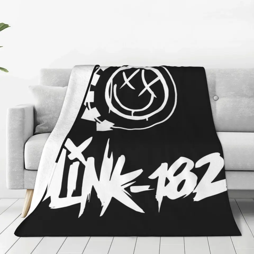 Blink-182 Logo Blanket: Embrace the Iconic Design, Ultra-Soft