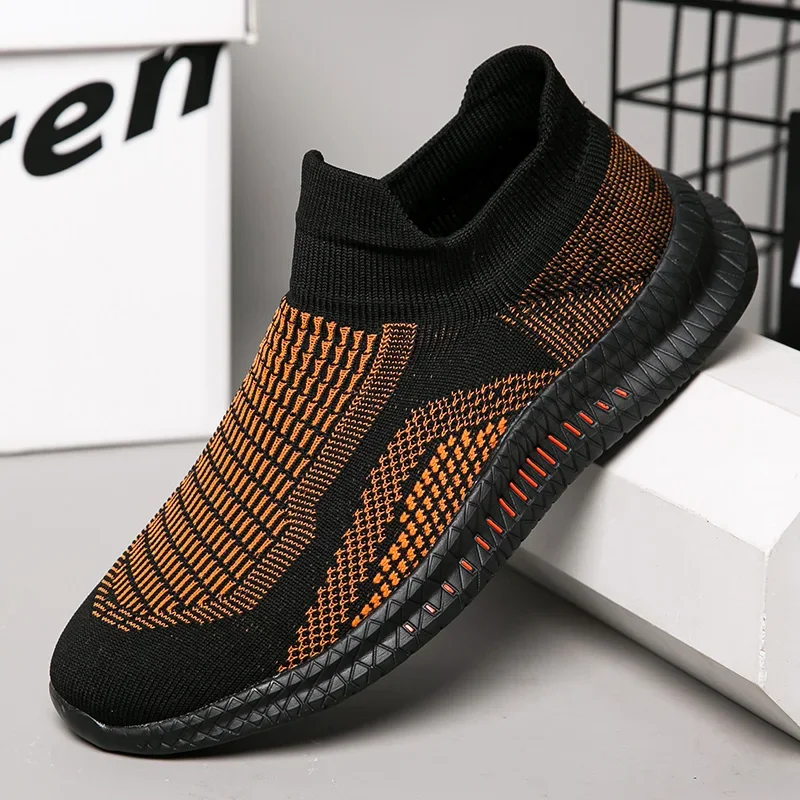 Zapatos ligeros para caminar para hombre, zapatos informales suaves para exteriores, mocasines flexibles y transpirables para hombre, calzado sin cordones, zapatillas de deporte 39-48
