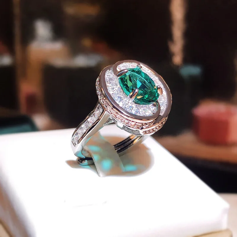 Elegant Luxury 925 Silver Emerald Oval Ring Shiny Full of Diamond Zircon Fashion Ladies Haute Banquetteers Do Not Fade Jewelry