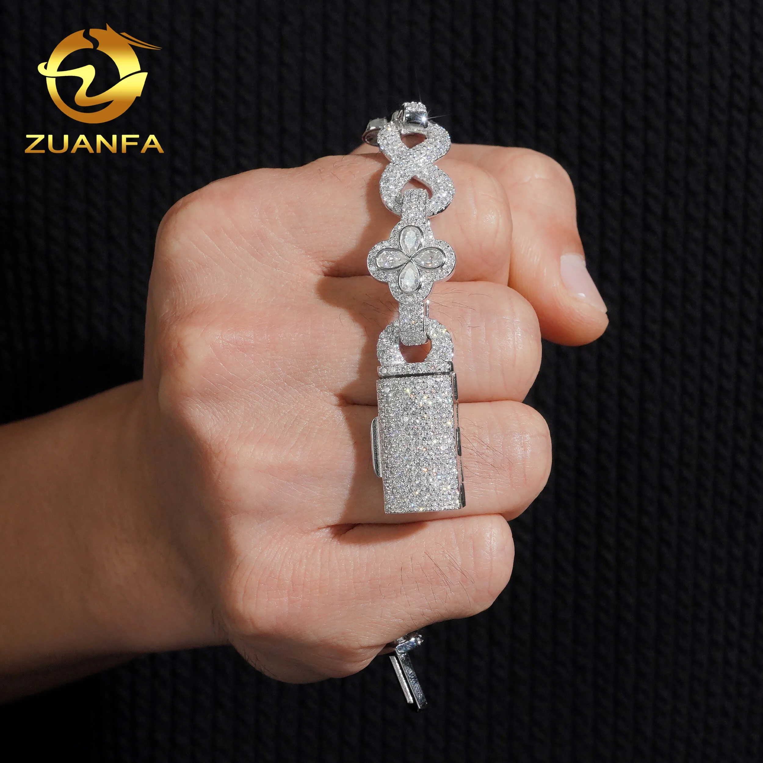 New Arrival Rapper Style 925 Silver Iced Out GRA Certificate Moissanite Diamond Infinity Hip Hop Bracelet，