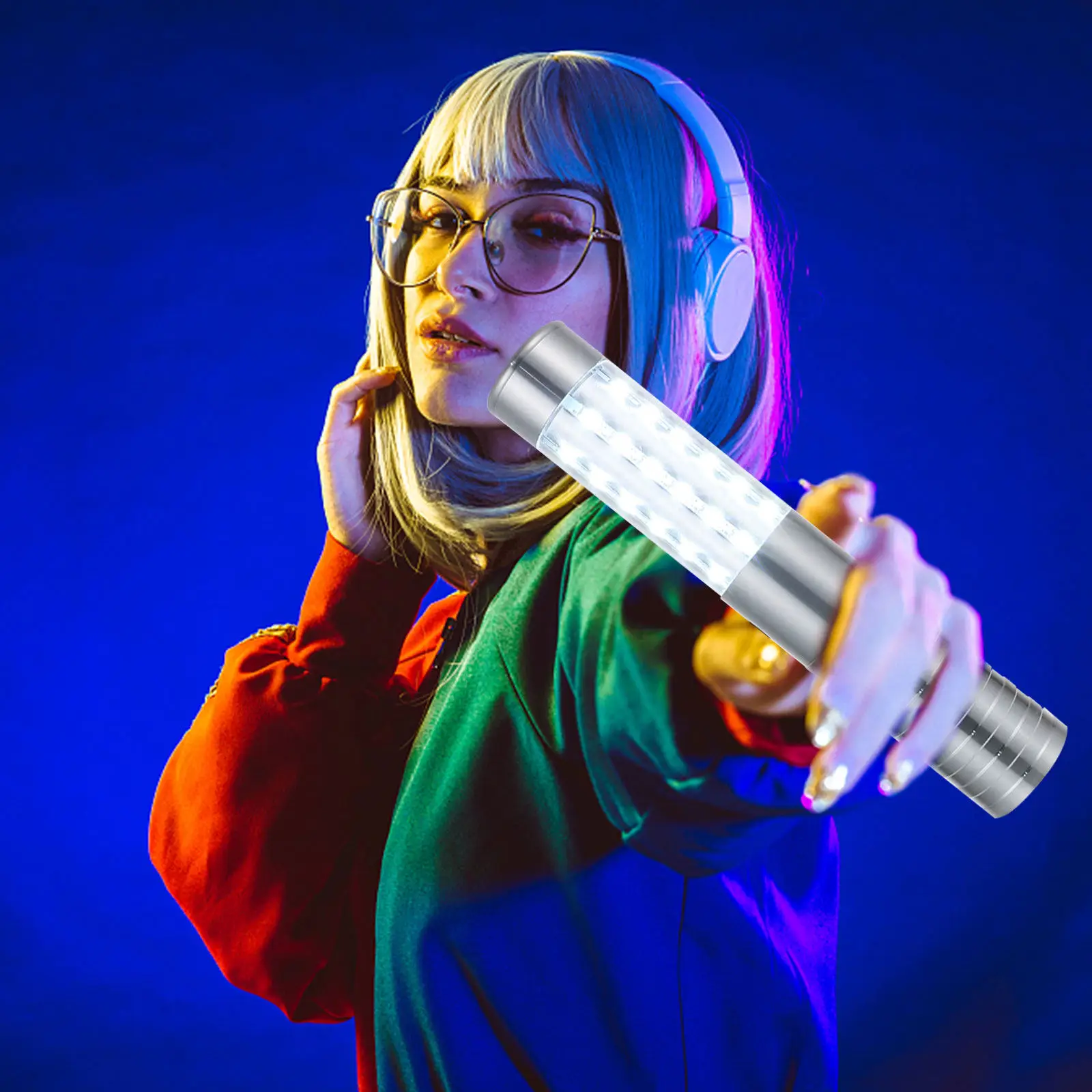 

Светящаяся LED-палочка из алюминиевого сплава для детей, вечеринок, Нового года, концертов, баров, караоке, ночных мероприятий, мигающий светящийся реквизит