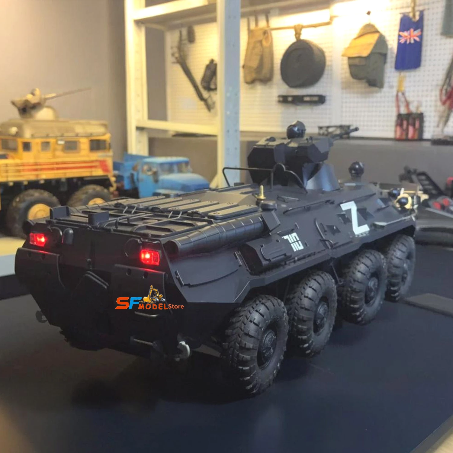 BT8 RC Tank 1/12 8x8 véhicule blindé à roues véhicule de char militaire amphibie Version RTR modèle de réservoir télécommandé jouet