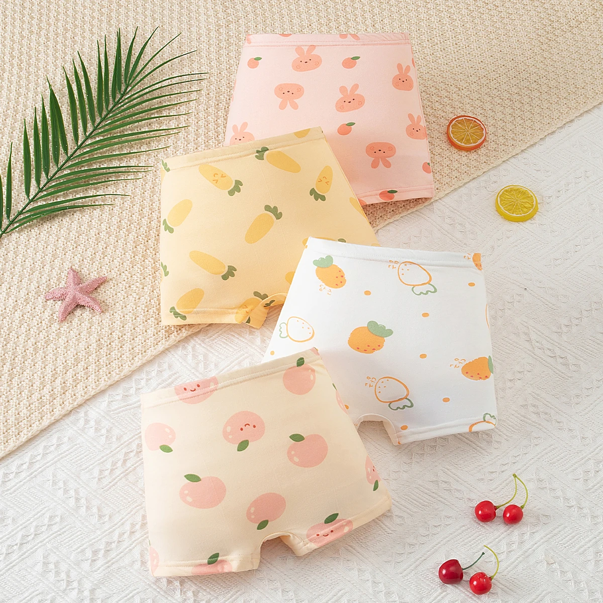 4-Piece Set of Sweet and Cute Fruit Printed Underwear for Girls Elastic Waist Flat Angle Pants Comfortable Home Versatile Shorts