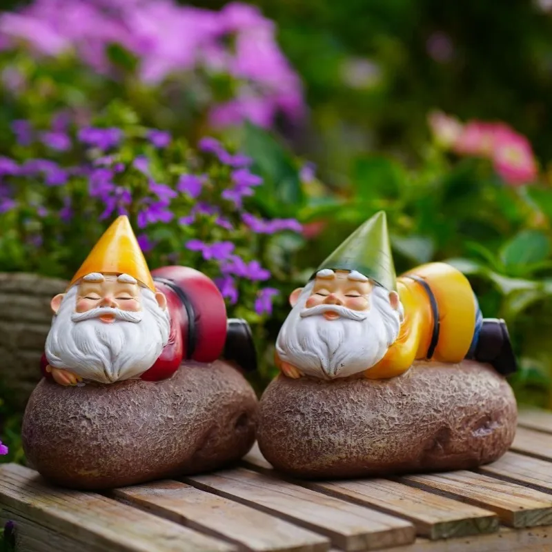 تمثال حديقة جنوم يعمل بالطاقة الشمسية ديكور خارجي من الراتنج زخرفة حديقة خرافية للفناء والحديقة متينة مقاومة للطقس