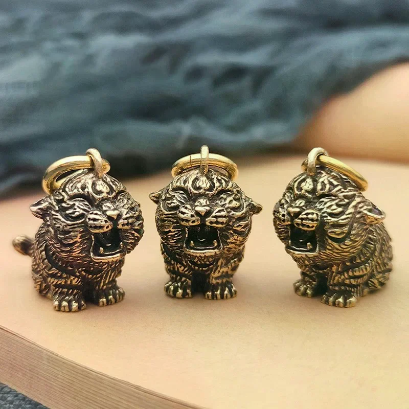 Vintage Metal Brass Tiger Keychain Animal Figurine Key Ring DIY Jewelry Bag Hanging Accessories