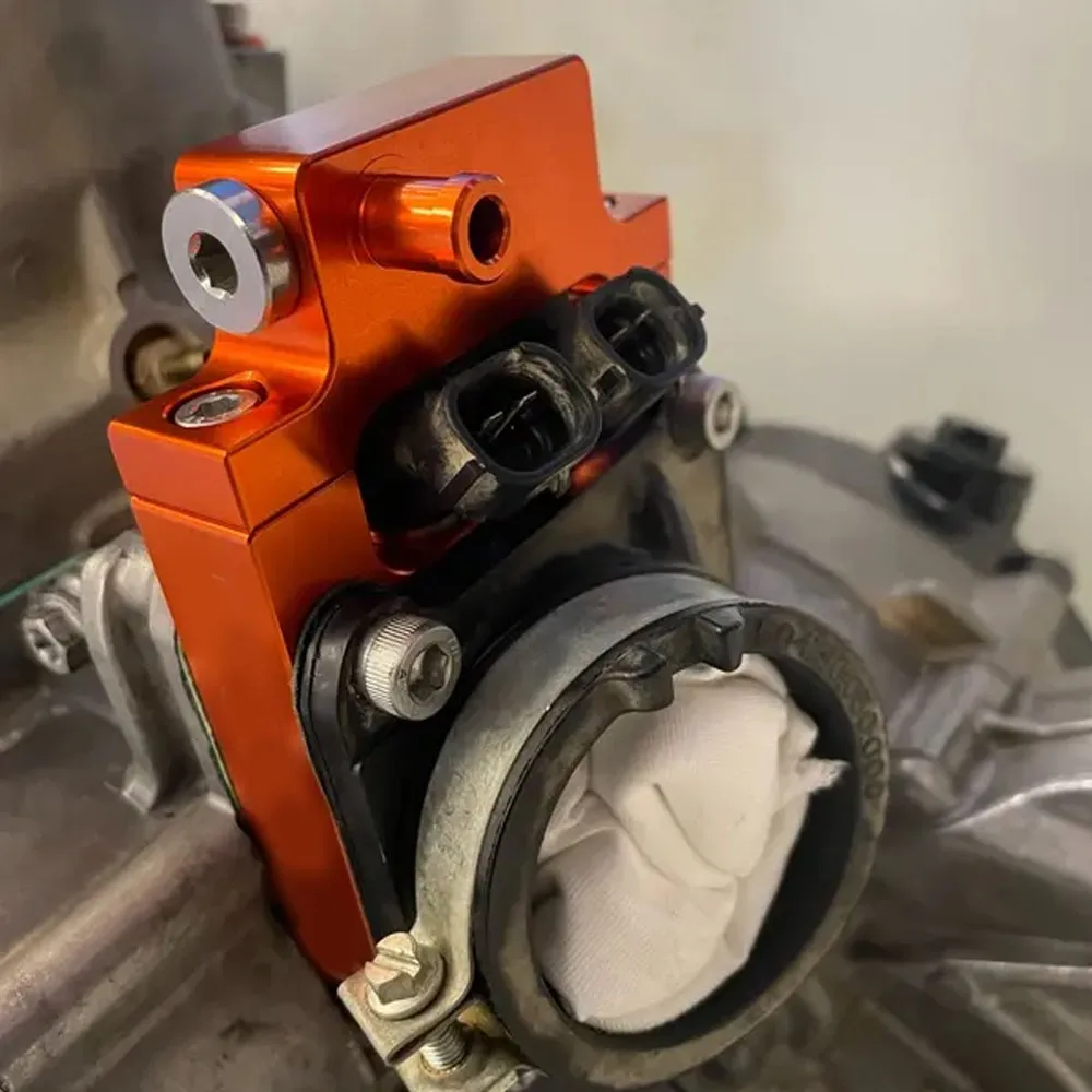 Motorcycle TPi Injector Relocation Block Aluminum For K-T-M EXC300 250 XC XCW TPi Six Days EXC XC 300 250 150 TPi 2023 2022 2021