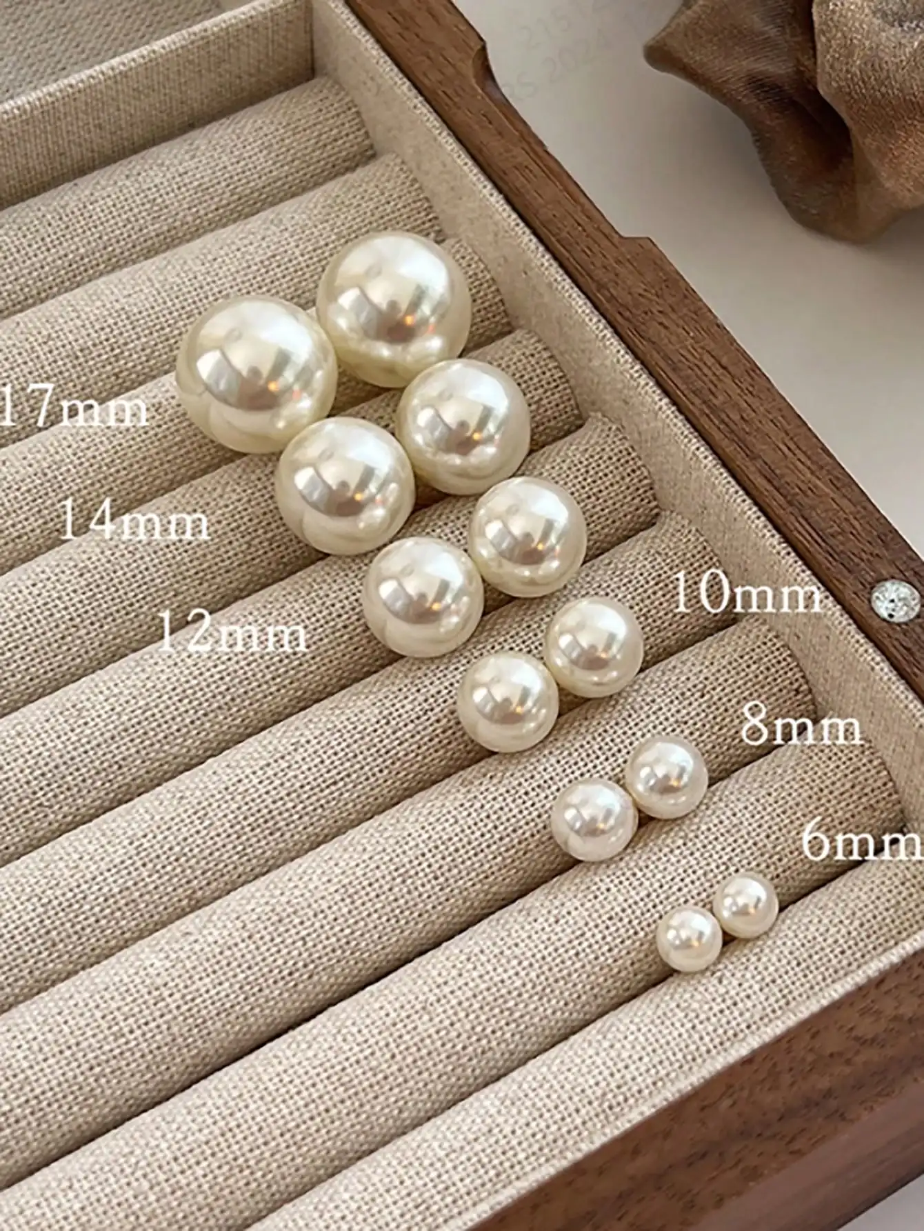 

6 Pairs Assorted Size Pearl Stud Earrings for Women, Classic Summer Jewelry Gift
