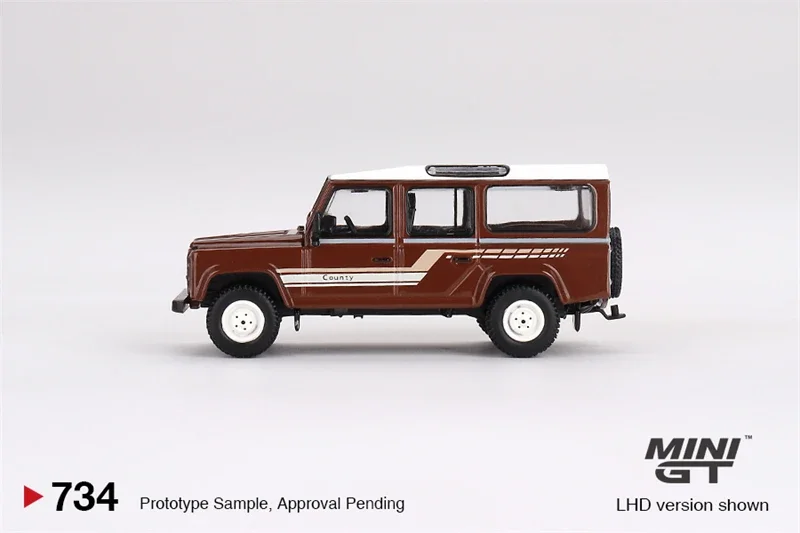 MINI GT 1:64 Land Rover Defender 110 1985 County Station Wagon Diecast Model Car