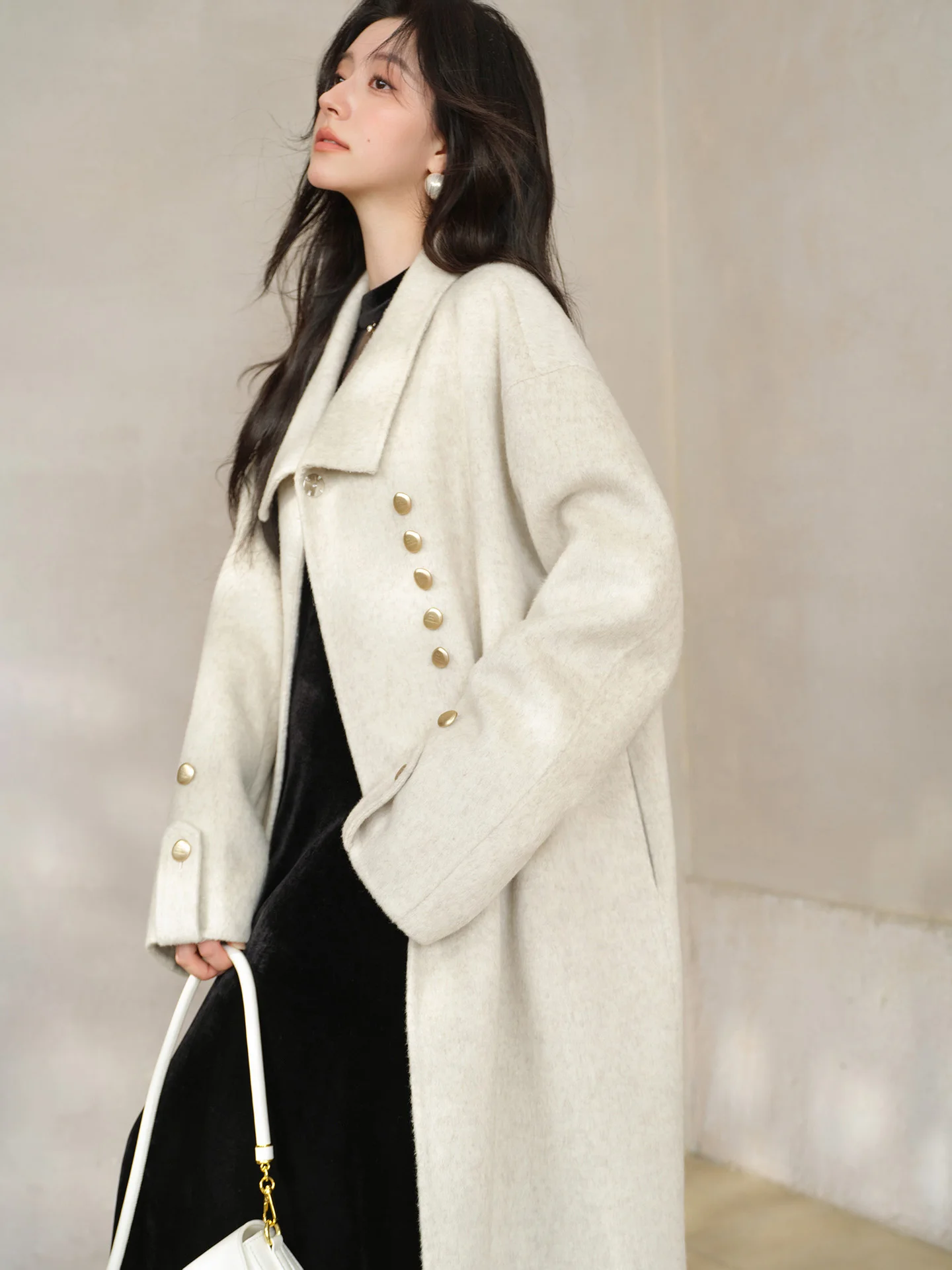 Elegant Wool Long Coat for Women Lady Winter Outerwear Soft Double-Faced Overcoat Wide Lapel Warm Minimalist Daily Classic Style