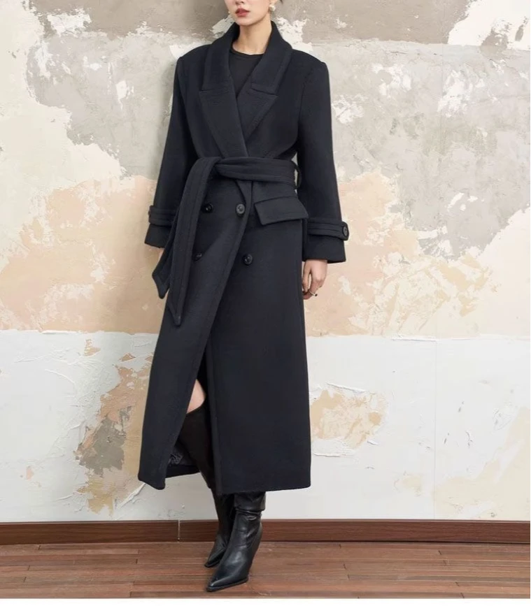 The New Woolen Autumn and Winter Coat Is Loose and Advanced Thickened Double-breasted Woolen Coat Looks Thin.
