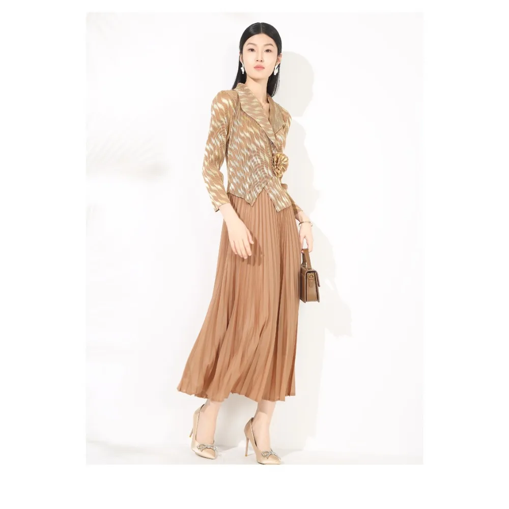 

Miyake Pleated Big Size Women's 2025 Spring Senior Sense Dress Suit Collar Temperament False Two Pieces Elastic Fold Long Skirt