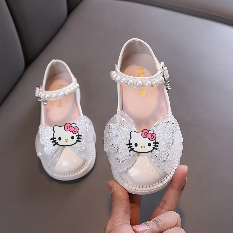 

Sanrio повседневная обувь для первых ходунков, новая танцевальная обувь на мягкой подошве, сандалии для девочек «Hello Kitty», обувь принцессы, весна-лето
