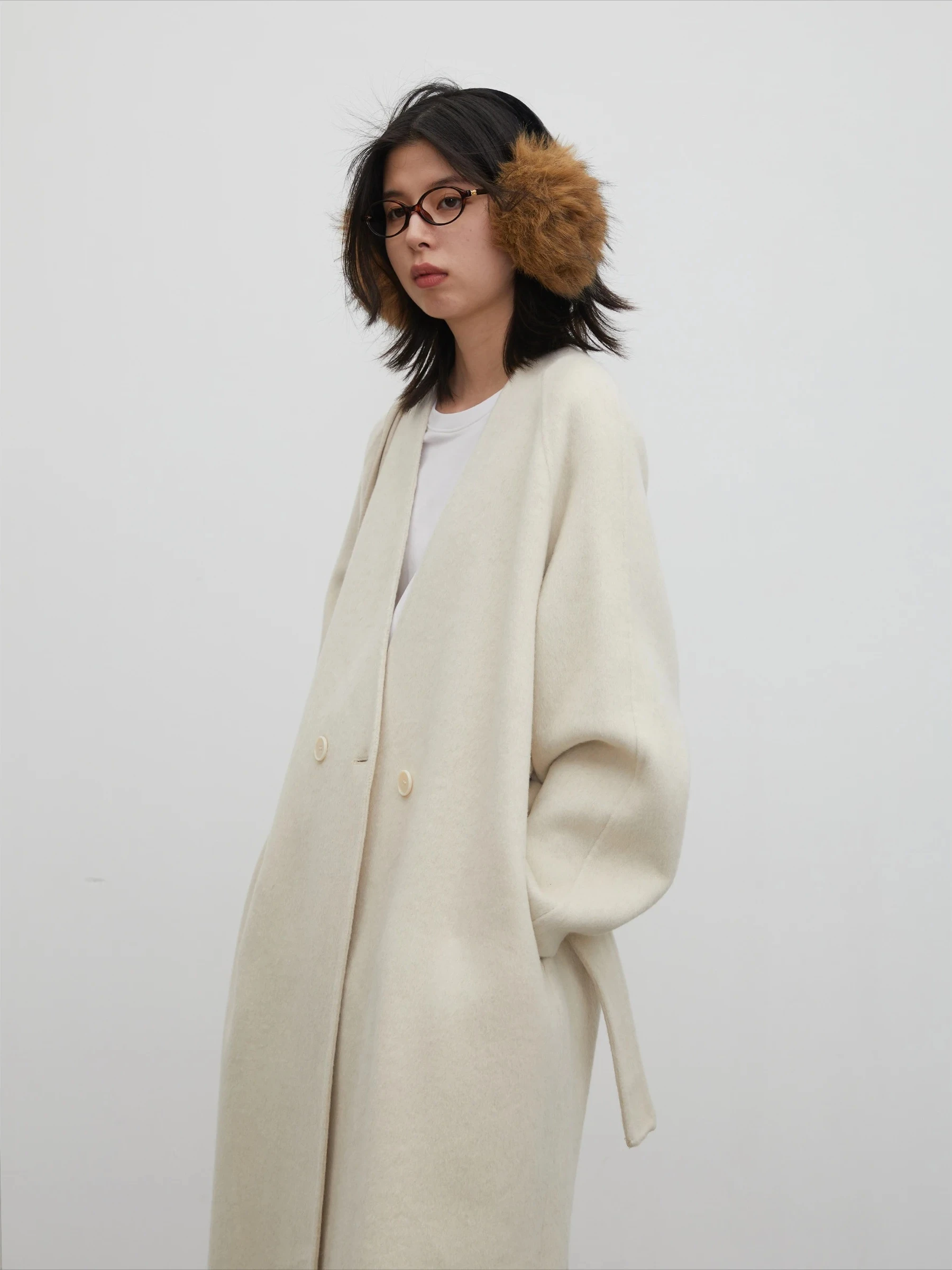CHIC VEN Women Woolen Coats Fashion Casual Loose V-Neck Soid Long Jackets with Belt Female Wool Clothing Autumn Winter New 2026