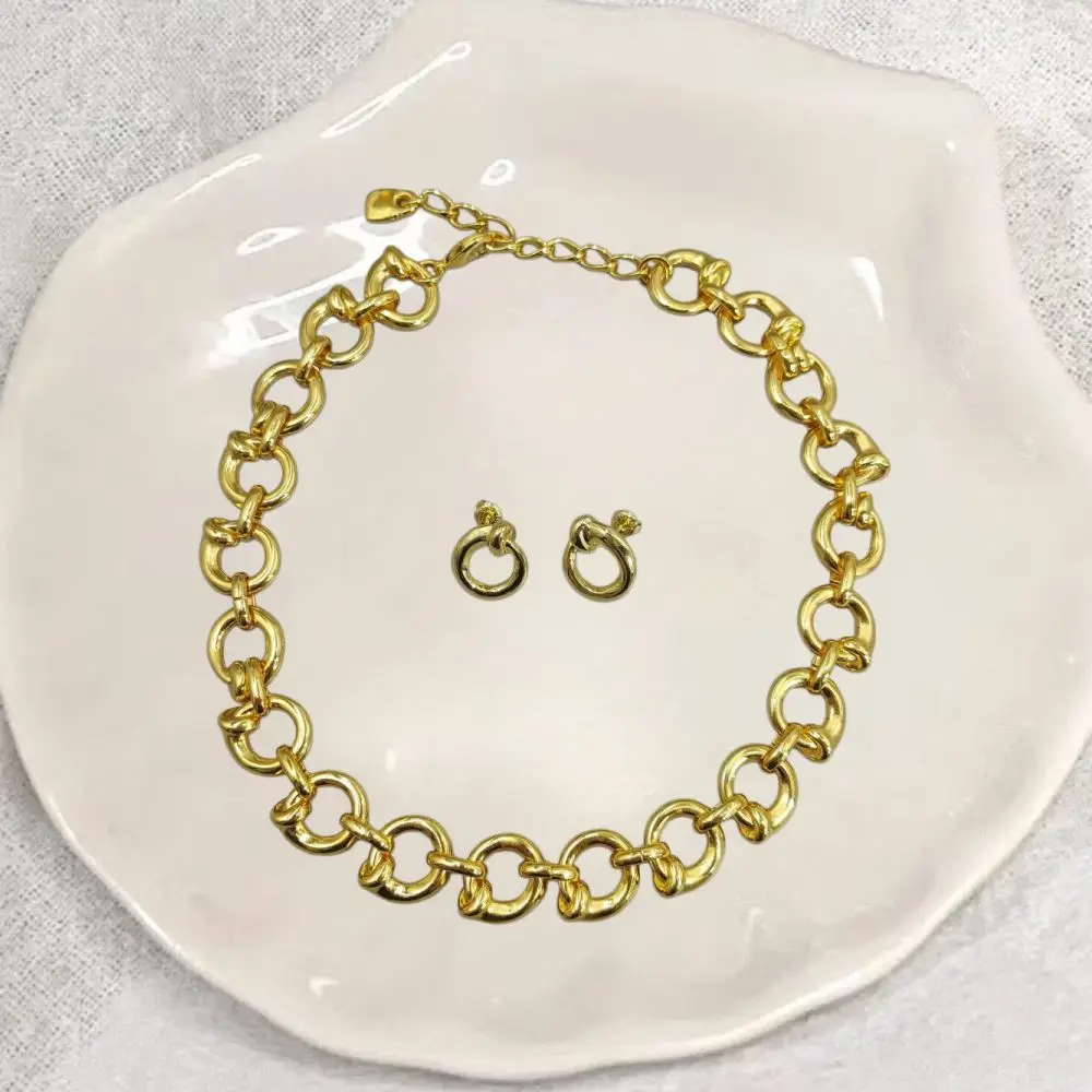 2026 Spanish punk rock style gold silver geometric earrings necklace jewelry two-piece set niche gift