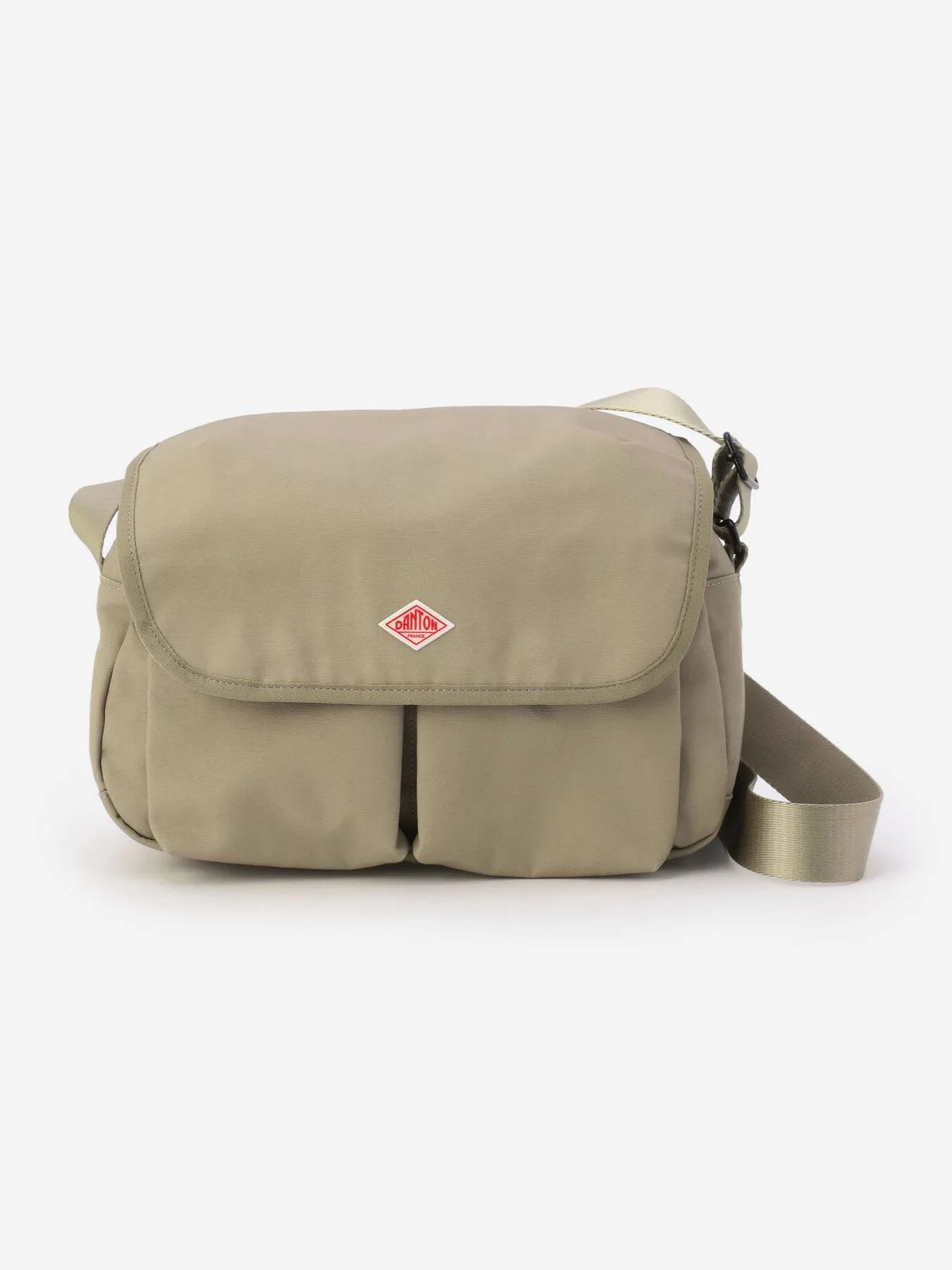 Lightweight Embroidered Canvas Flip-Cover Crossbody Bag Casual Unisex Shoulder Bag Versatile for All Occasions Summer 2026
