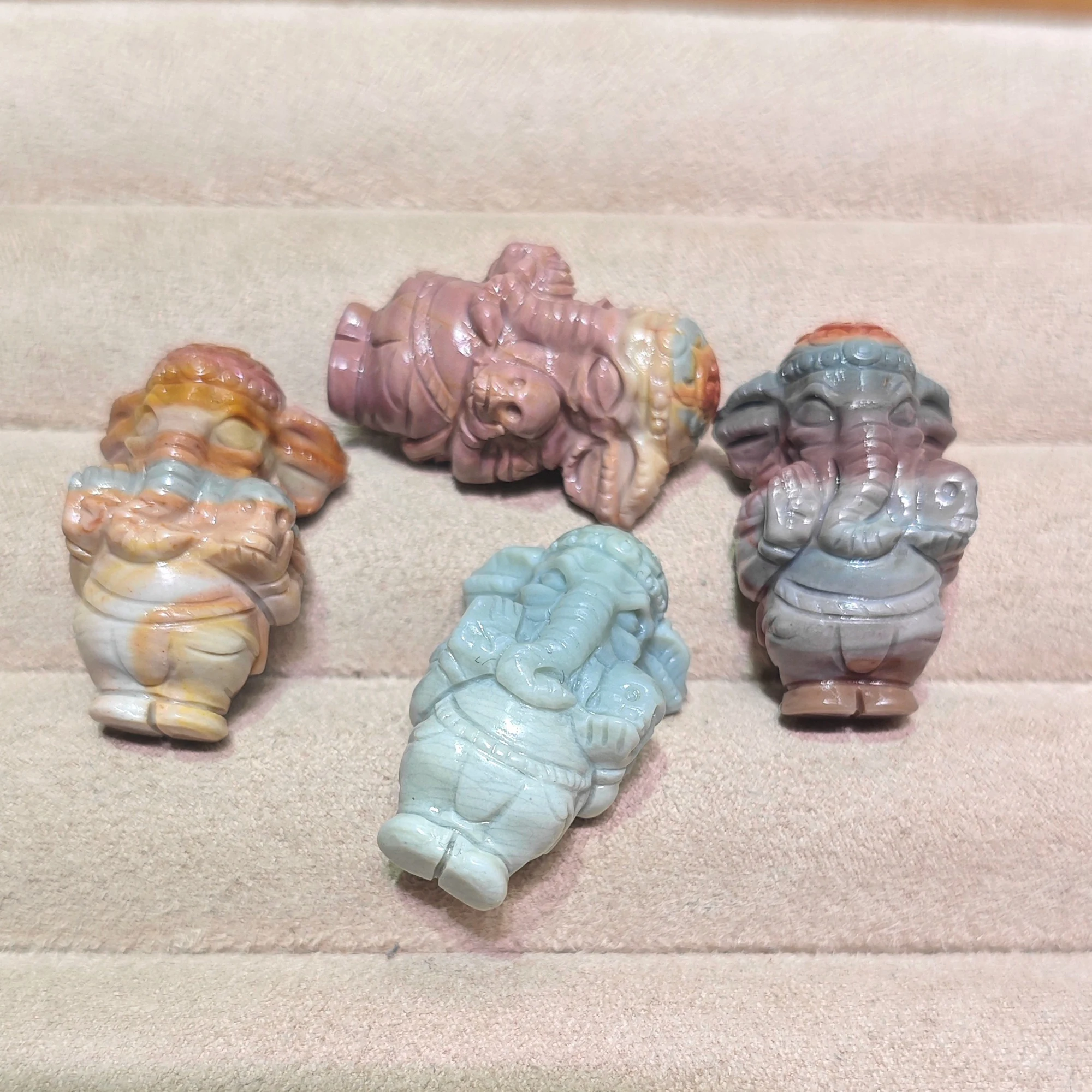 Natuurlijke Alashan Agaat Olifant God Ganesha Schedelbeeldje Gegraveerd Kristalbeeld Edelsteen Zaksteen Esthetisch Cadeau Decoratie