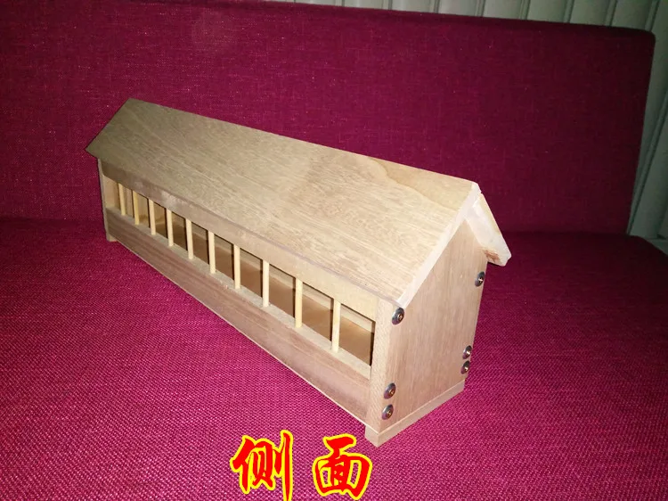 Pigeon Trough Feed Trough Carrier Pigeon Solid Wood Trough Anti-scattering with Cover Trough Pigeon Supplies