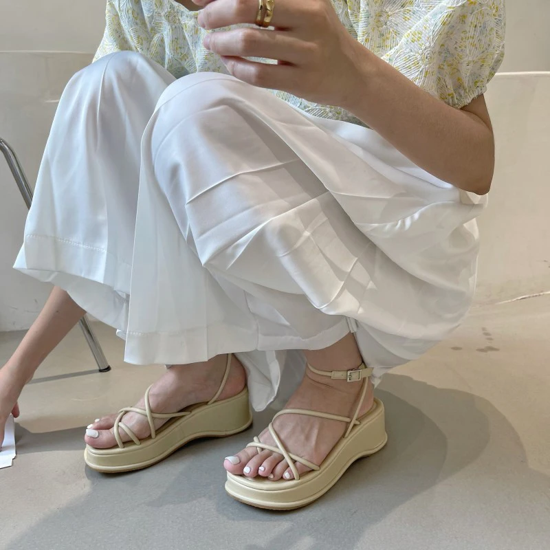 Sandalias Femininas Platform Shoes Sandales Femmes Cross-tied Summer Sandalen Dames 2022Casual Wedge White Sandals Zapatos Mujer