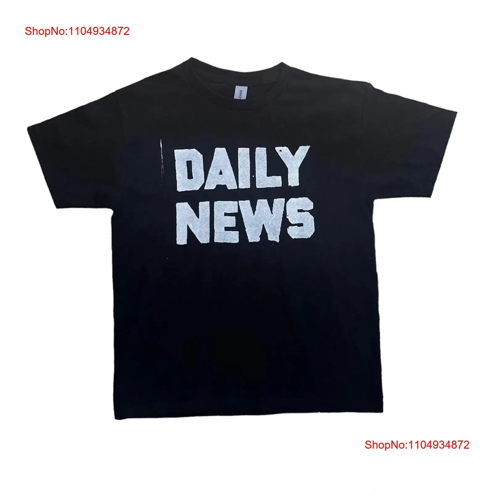 الأخبار اليومية ورقة الصبي المحملة الرجعية الرسم 50 s 40s مستوحاة العصرية الطفل y2k 90s Pinterest الجمالية خمر coquette تي شيرت