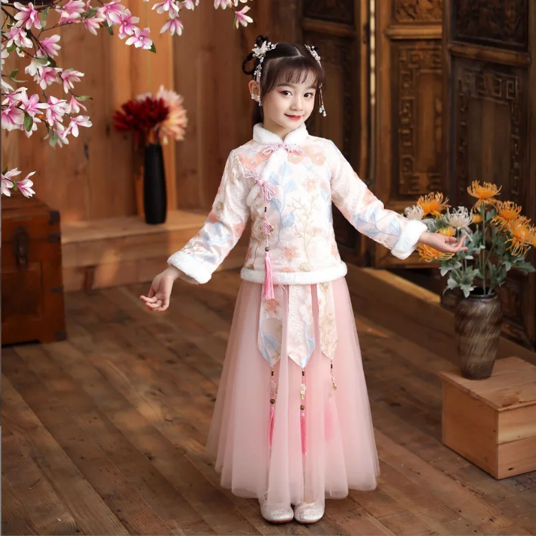 

Hanfu Girls' Chinese Style Children's Super Immortal Ancient Costume Qipao Autumn And Winter Little Guzheng Performance Pink Sui