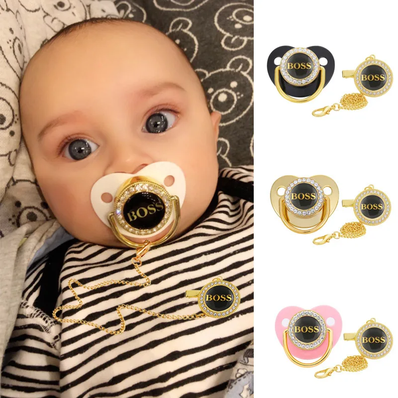 

BPA Free Boss Letter Print Baby Pacifier with Chain Clip Newborn Luxury Bling Pacifier Silicone Dummy Soother Chupeta 0-18 M