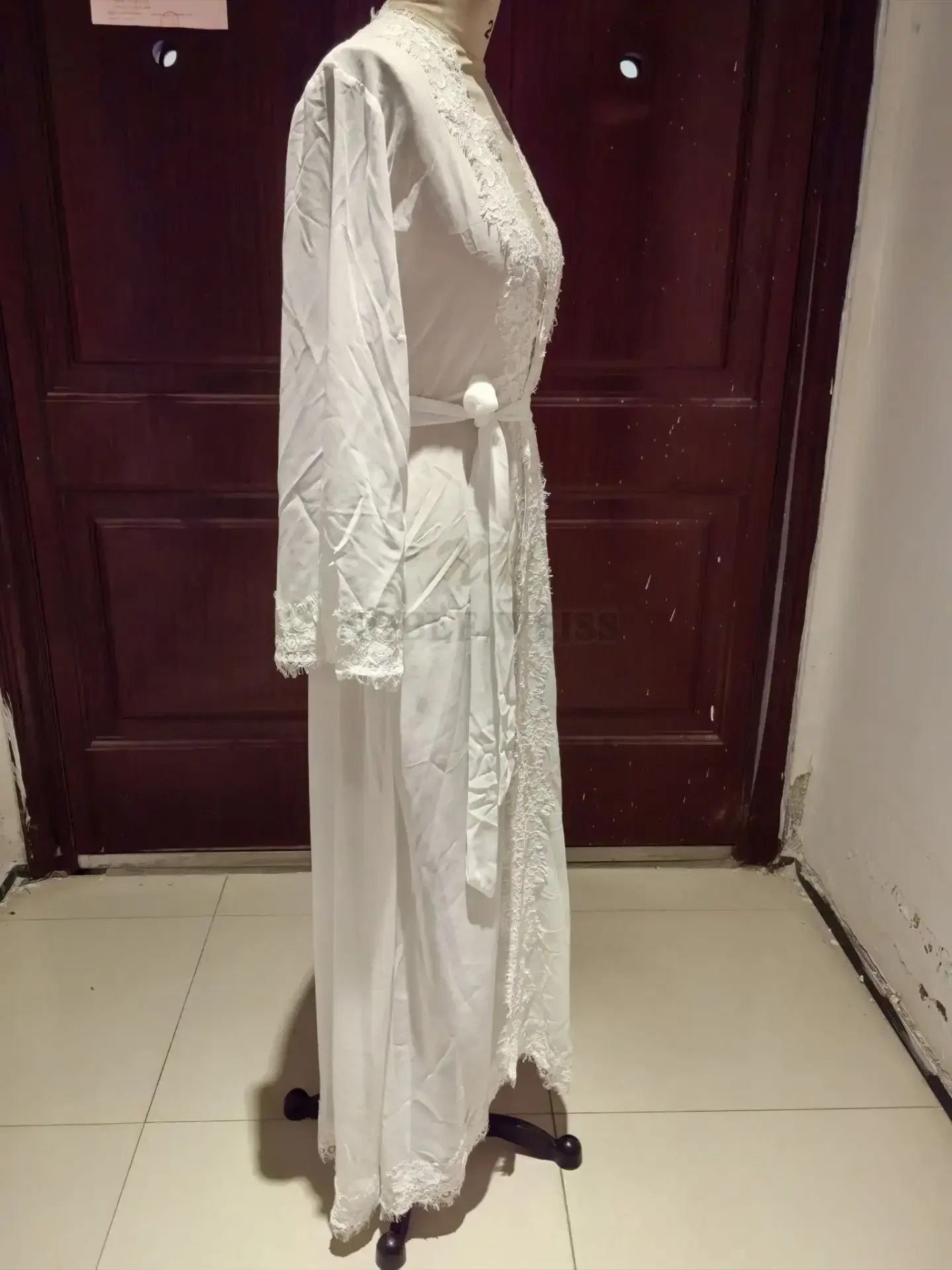 Chaqueta de boda con dobladillo de encaje, bata de fiesta de gasa, BOLERO, vestido de novia hasta el suelo, capa Sexy, deslizamiento de boda personalizado