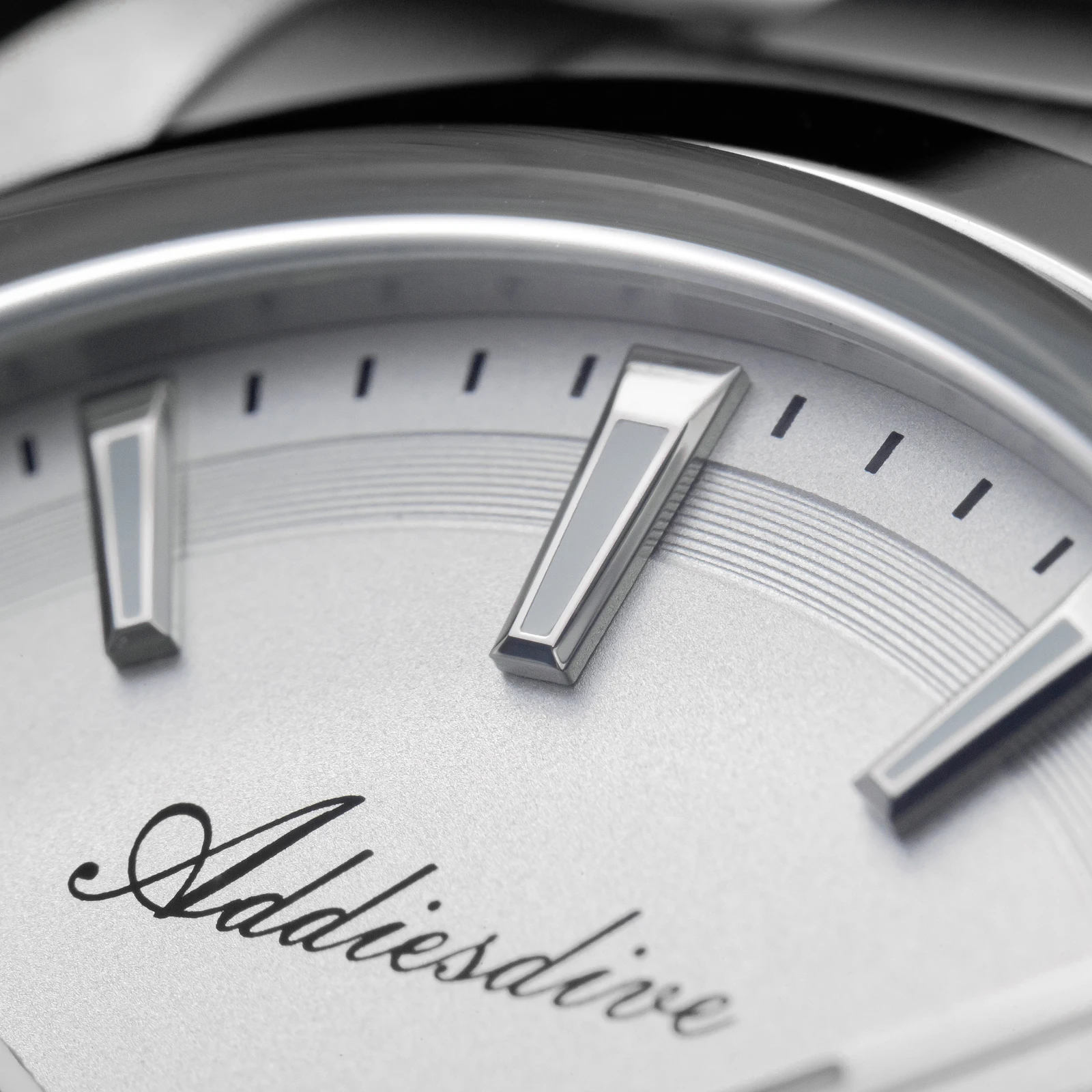 

Мужские роскошные часы ADDIESDIVE VH31, водонепроницаемые до 10 бар, с суперлюминесцентным покрытием BGW9, из нержавеющей стали 316L, кварцевые часы AD2066