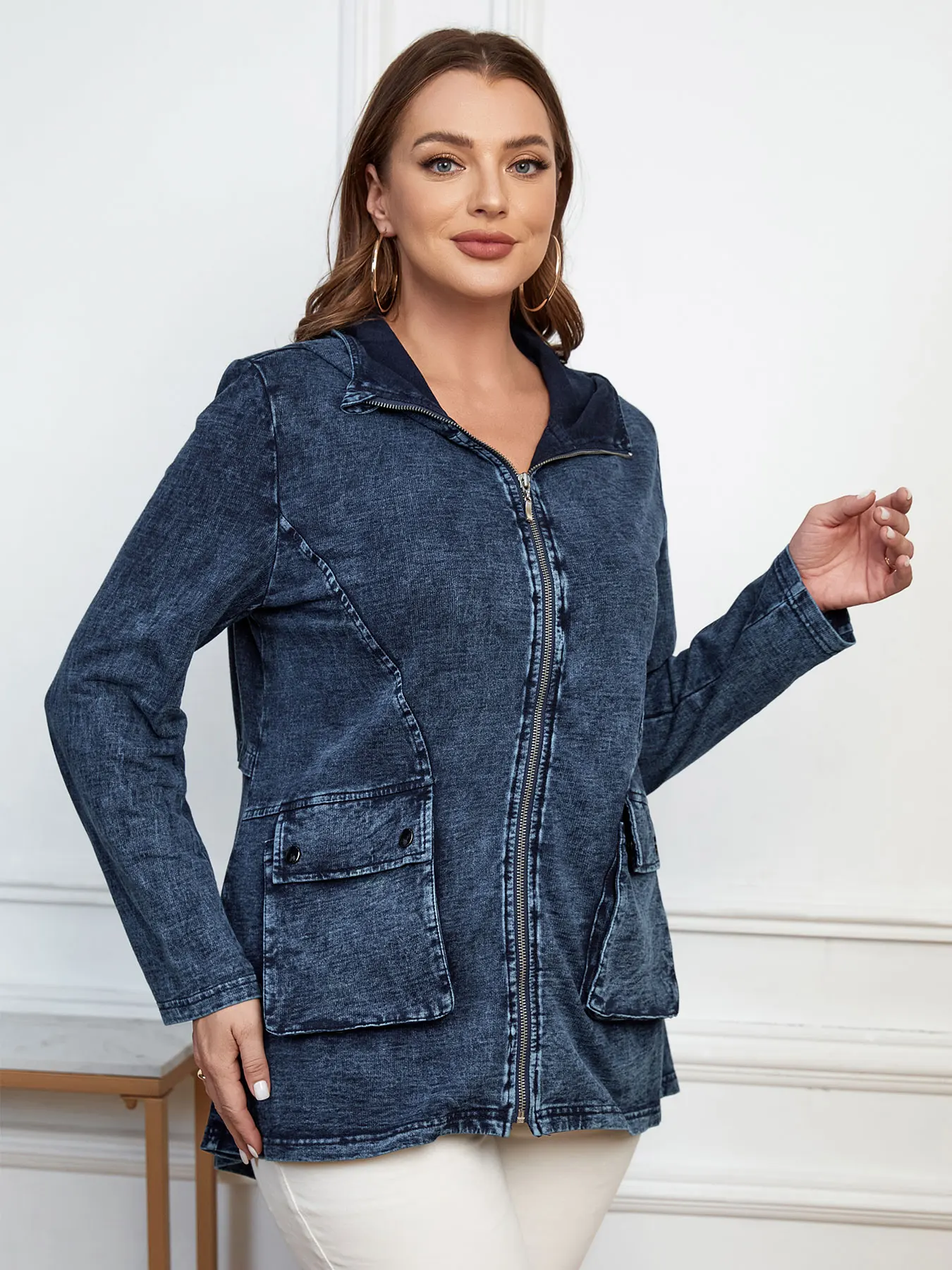 LIH HUA Women\'s Plus Size Denim Jacket Women\'s Casual High End Stretch Knit Denim Jacket with Shoulder Pads Denim Jacket