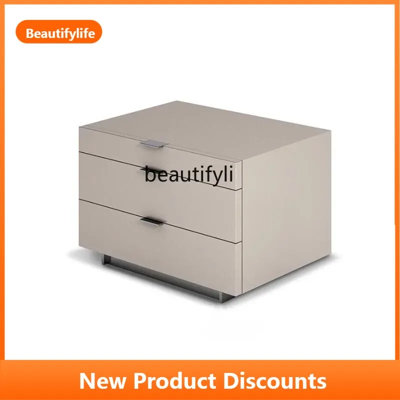 B73 Italian minimalist big-name bedside table, solid wood in the bedroom, modern high-end new storage side cabinet high-end