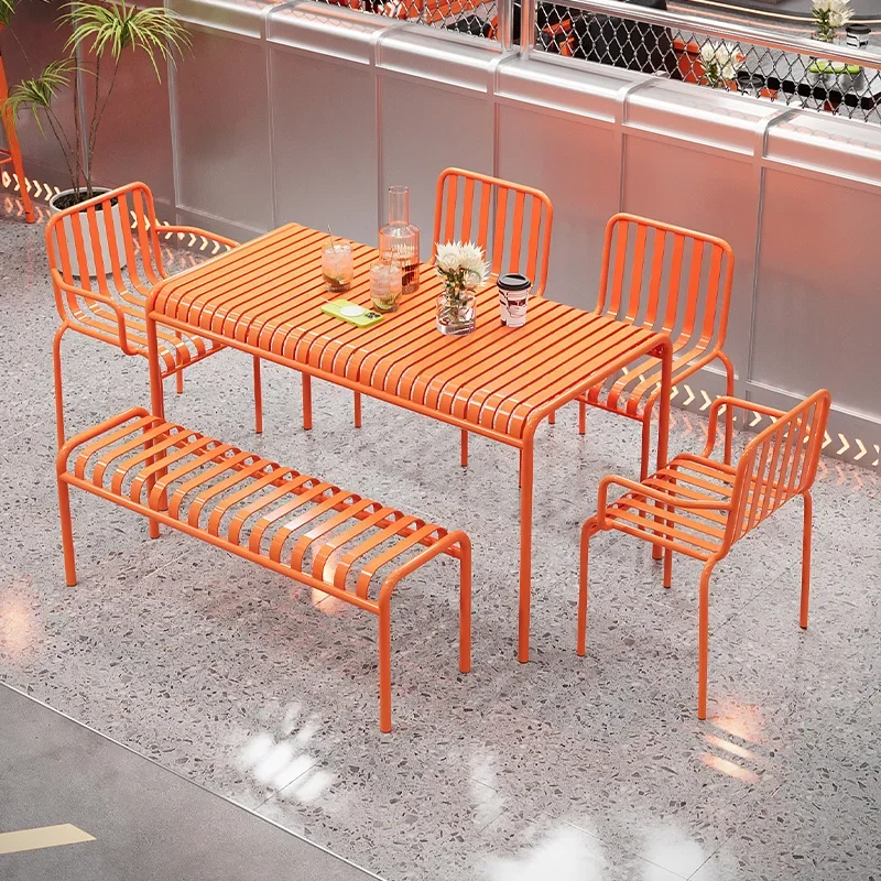 Industrial style outdoor courtyard tables and chairs milk tea shop cafe creative leisure area balcony arrangement small